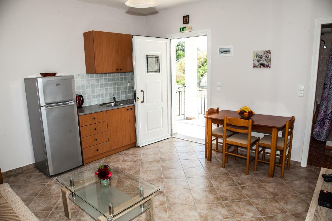 Maspali Apartments Lixouri Zewnętrze zdjęcie