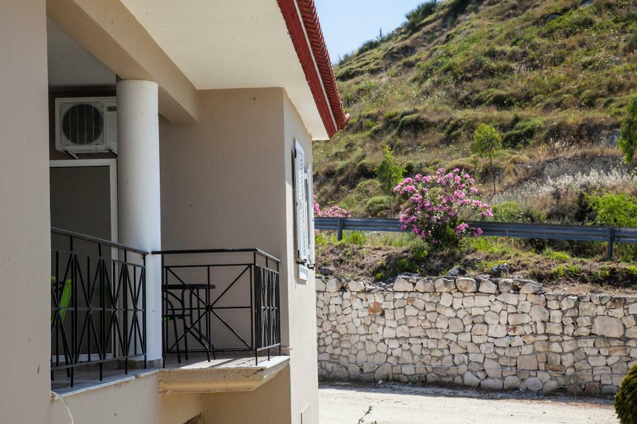 Maspali Apartments Lixouri Zewnętrze zdjęcie