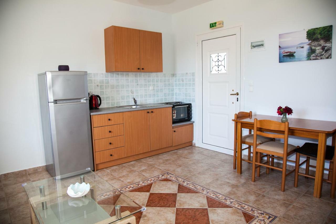 Maspali Apartments Lixouri Zewnętrze zdjęcie